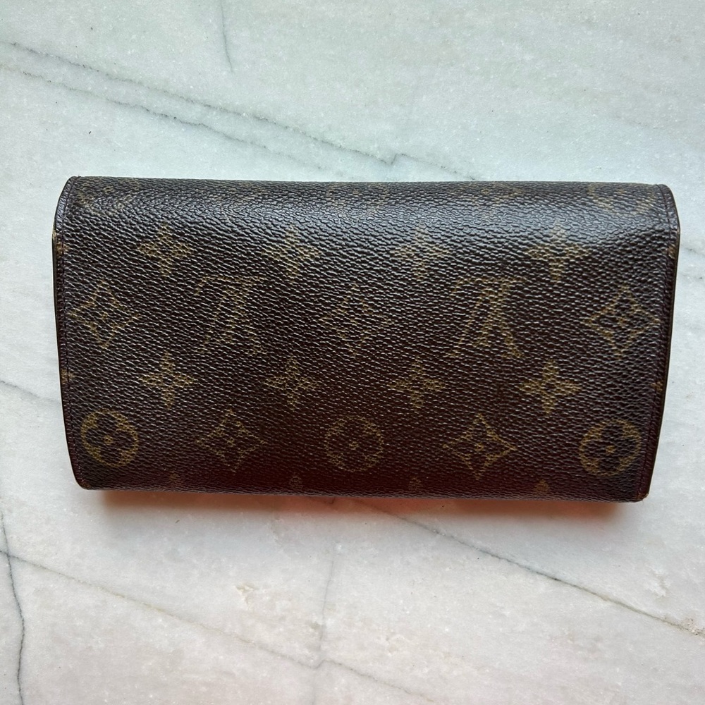 Louis Vuitton Monogram Long Wallet Pochette - Picture 2 of 10